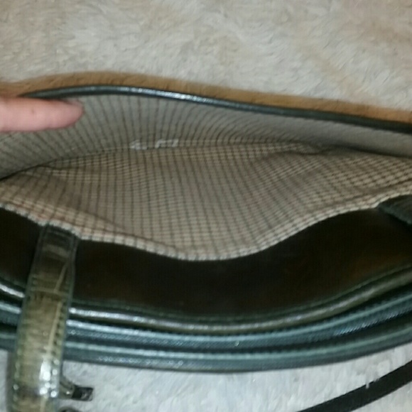 Brown Leather Brighton Purse - Picture 7 of 8